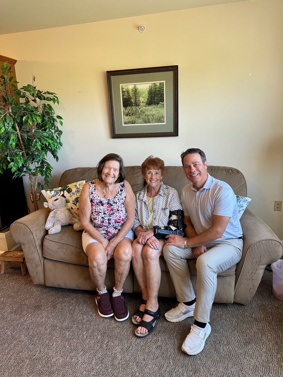Jerry & Suzy Harbort, owners of Prairie Gardens Assisted Living, with residents